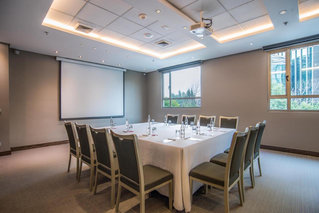 Novotel Santiago Las Condes Экстерьер фото