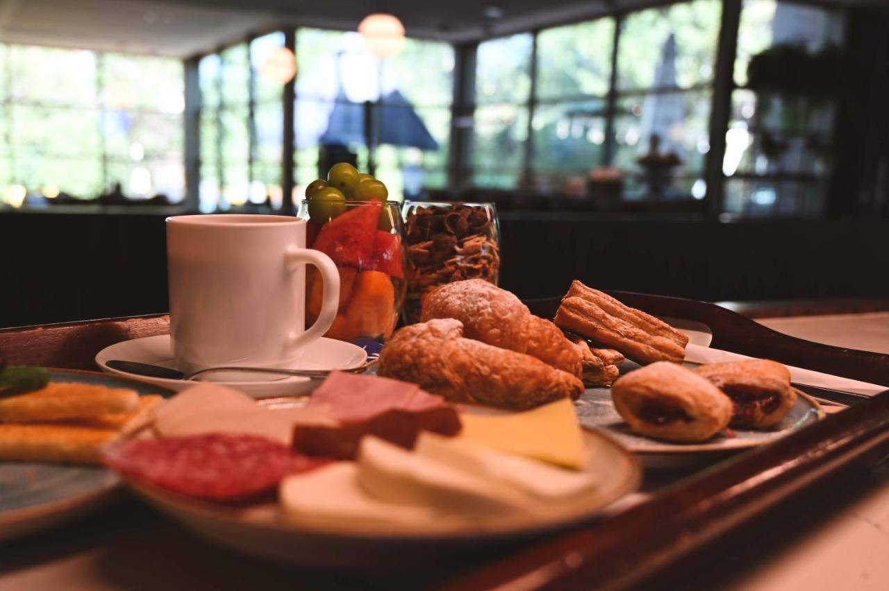Novotel Santiago Las Condes Экстерьер фото