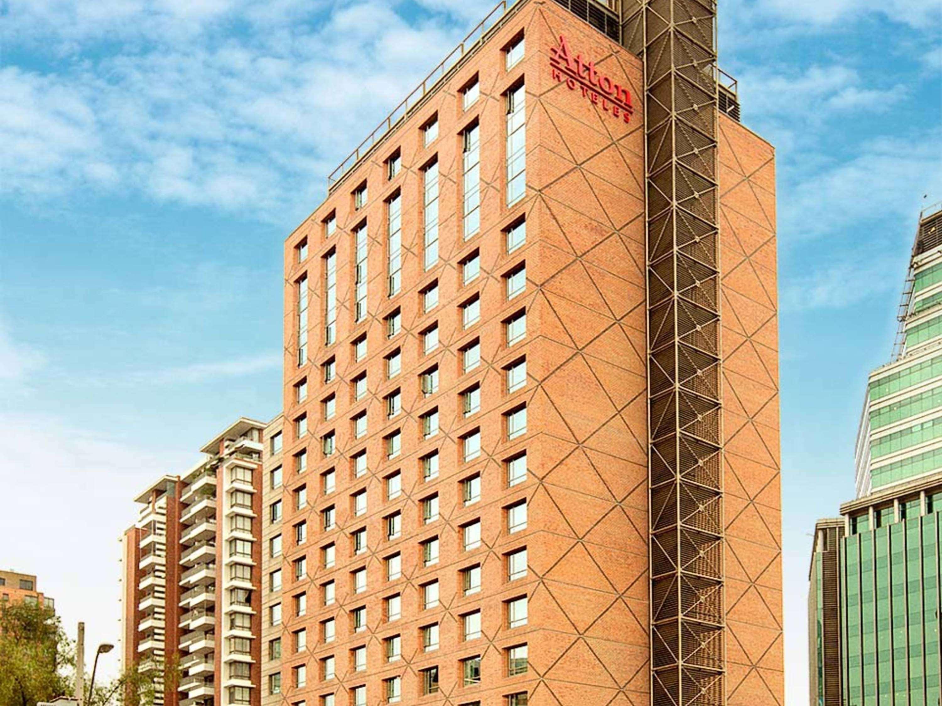 Novotel Santiago Las Condes Экстерьер фото