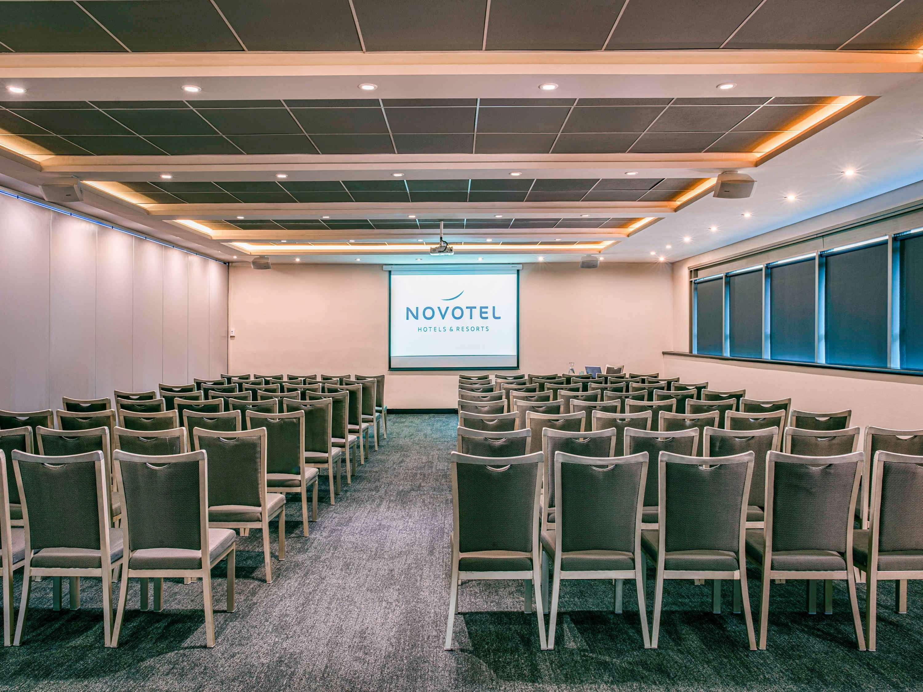 Novotel Santiago Las Condes Экстерьер фото