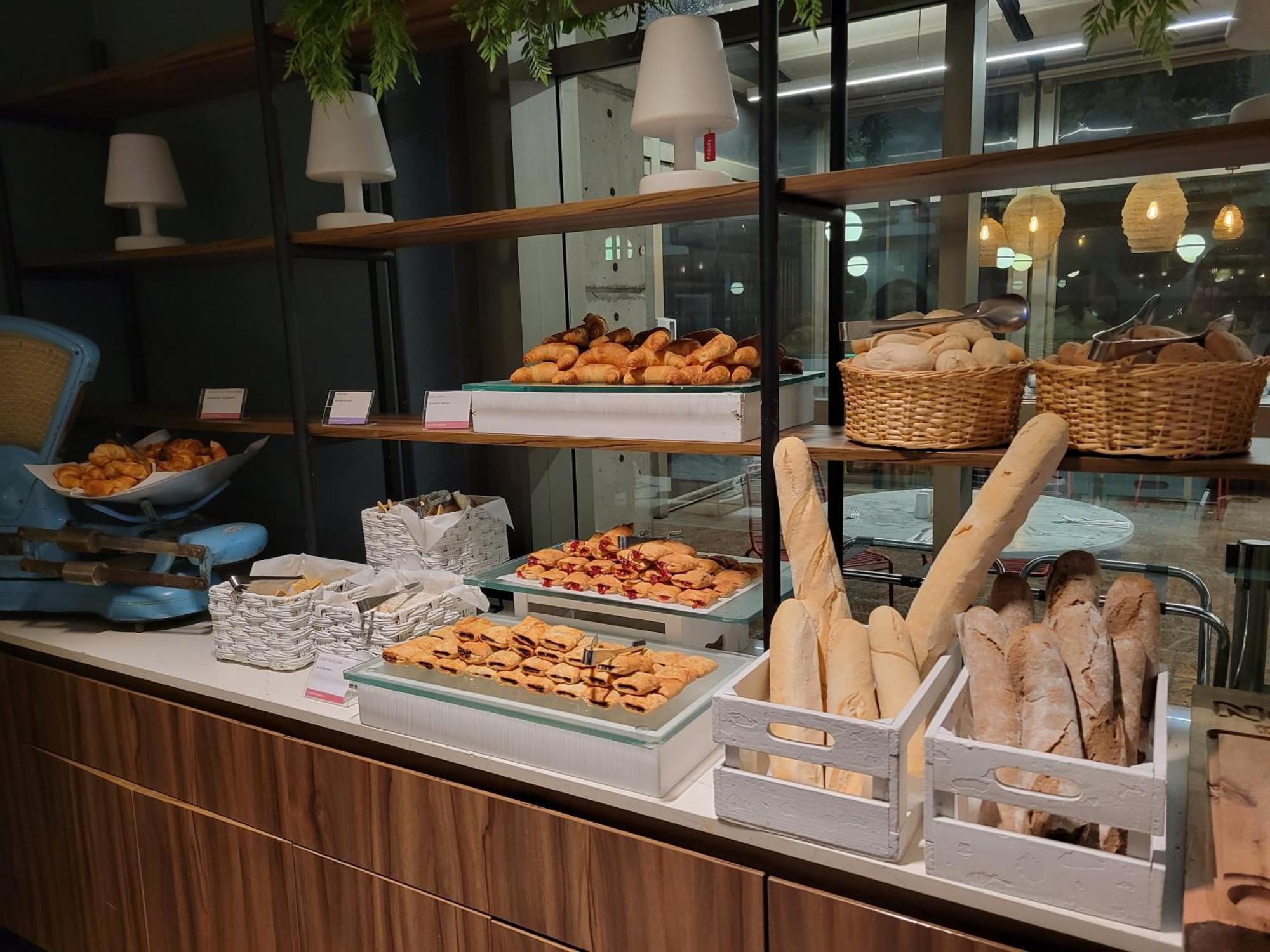 Novotel Santiago Las Condes Экстерьер фото